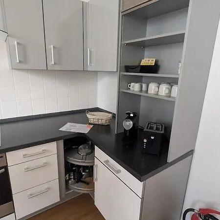 100 Qm Raumwunder Inmitten Der Altstadt Appartement